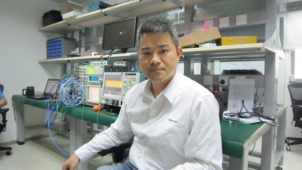 圖2. BERTScope資深專家、泰克高級業(yè)務(wù)拓展經(jīng)理Allen Wang全程督導(dǎo)本次免費測試活動。