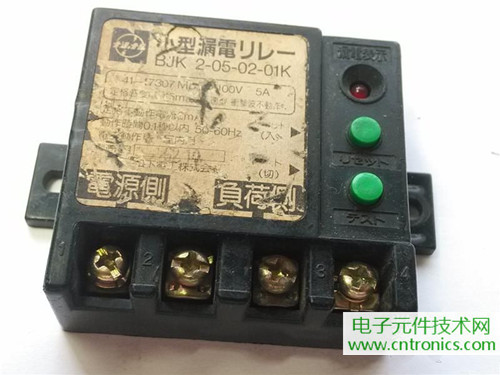 漏電保護(hù)器拆解：結(jié)構(gòu)有差異，做工不錯(cuò)