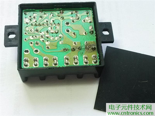 漏電保護(hù)器拆解：結(jié)構(gòu)有差異，做工不錯(cuò)