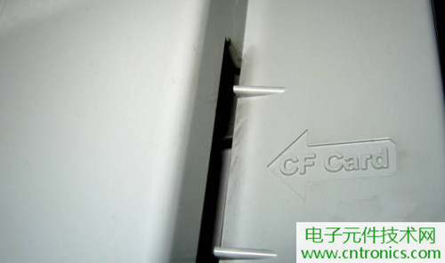 觸摸屏售價(jià)過萬？一臺(tái)工控設(shè)備觸摸屏拆解