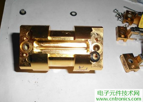 這貨一萬三？50W半導(dǎo)體激光模塊拆解