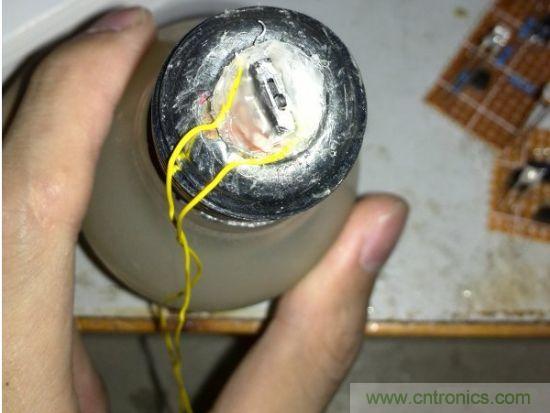 LED夜燈改裝記，如何廢物利用？