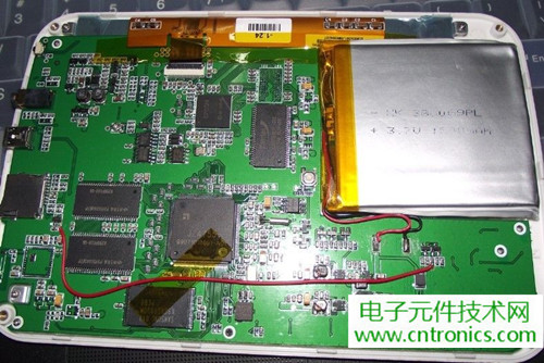 探秘電子紙！一款電紙書的電子墨水屏拆解