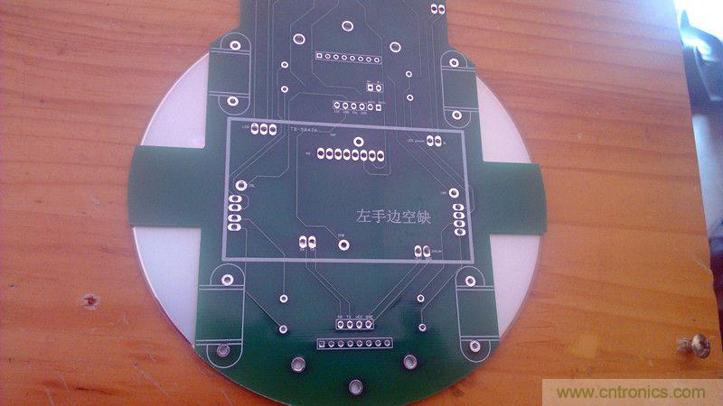 牛人力作！PCB版藍(lán)牙智能小車DIY