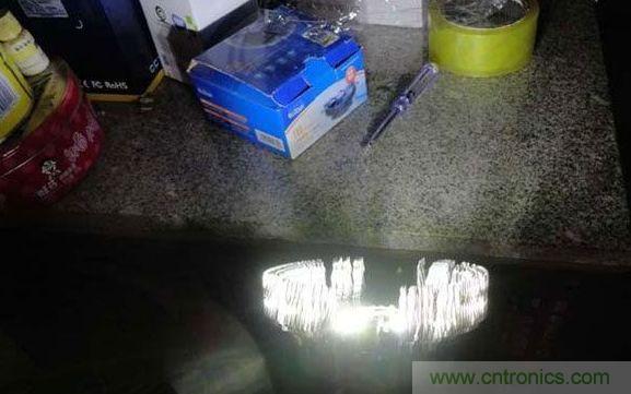 變廢為寶！風(fēng)扇散熱器變身山寨LED燈