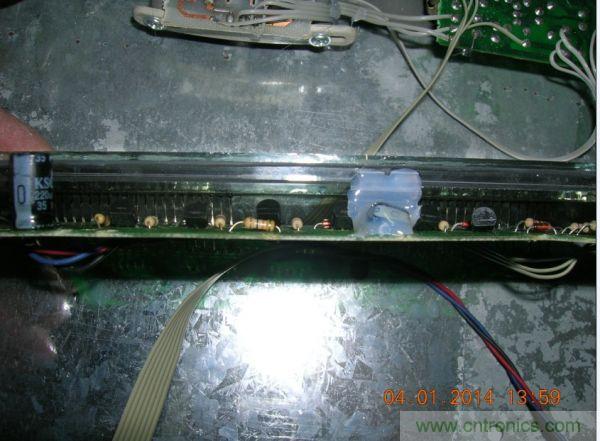 巧奪天工！大神利用山寨功放為高性價比逆變器“穿新衣”
