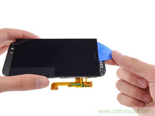 牛人強(qiáng)拆！新HTC One(M8)真機(jī)精密做工難修理