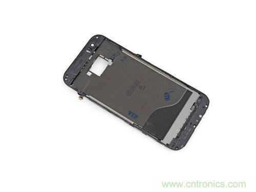 牛人強(qiáng)拆！新HTC One(M8)真機(jī)精密做工難修理