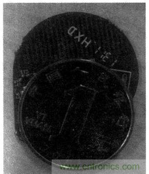 超小型、超高頻段的RFID標簽PCB天線的設(shè)計