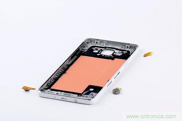 拆解狂魔荼毒新機(jī)三星金屬Galaxy A5，看槽點(diǎn)在何方？