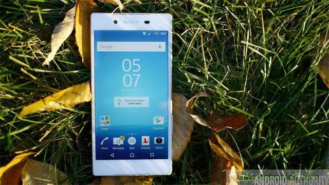 傳奇索尼，憑借Sony Xperia Z5能否在移動(dòng)市場(chǎng)奪得一席之地？