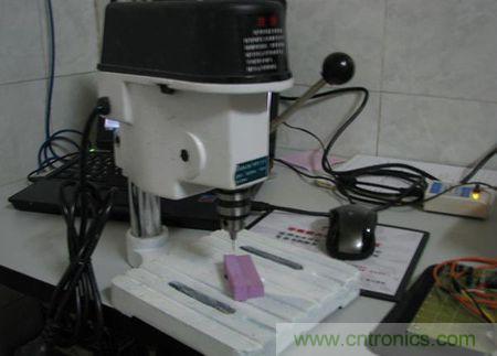 無人機(jī) DIY 制作全過程，酷得不要不要的！