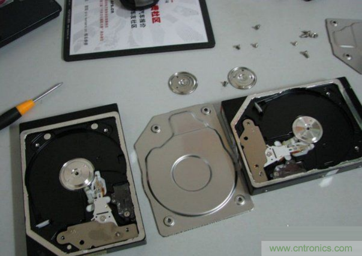 無人機(jī) DIY 制作全過程，酷得不要不要的！