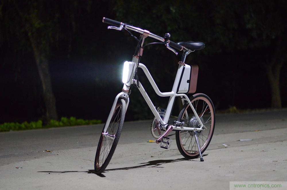 是情懷還是科技的腳步？云馬智能車(chē)C1體驗(yàn)