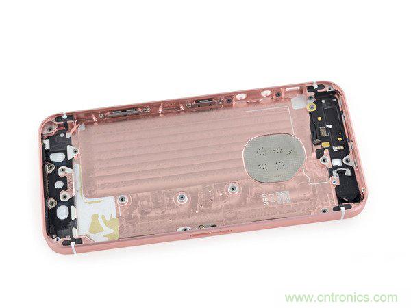 有什么地方?jīng)]有變？iPhone SE真機(jī)拆解