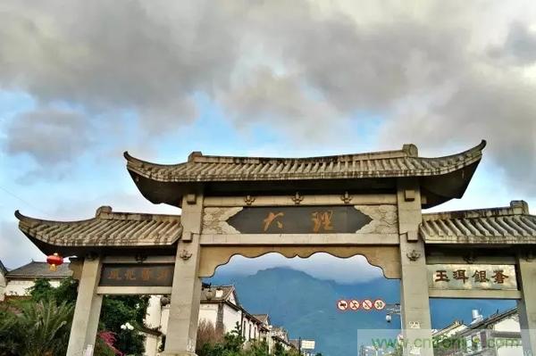 手機(jī)單鏡頭和雙鏡頭設(shè)計(jì)有什么區(qū)別？