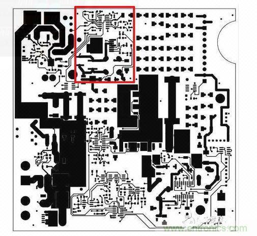 這是自動測試設(shè)備的PCB，因為事先了解過那顆SEPIC轉(zhuǎn)換器（以紅框標(biāo)示），我的設(shè)計第一次就成功。
