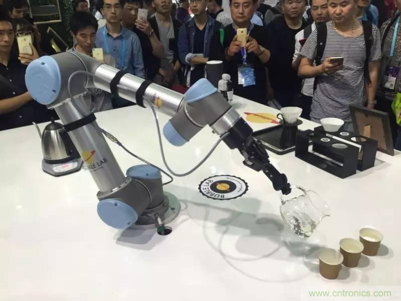 協(xié)作機器人伺服、傳感器核心器件大揭秘