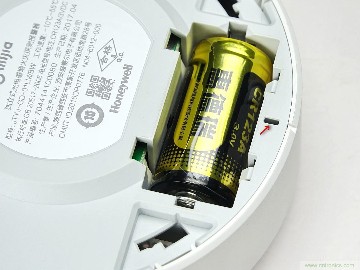 小米煙霧報警器拆解：一顆電池可用五年是如何做到的？