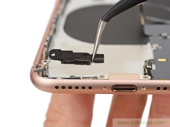 iPhone 8首拆：無線充電版本的iPhone 7？