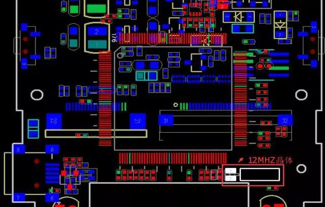 晶振為什么不能放置在PCB邊緣？